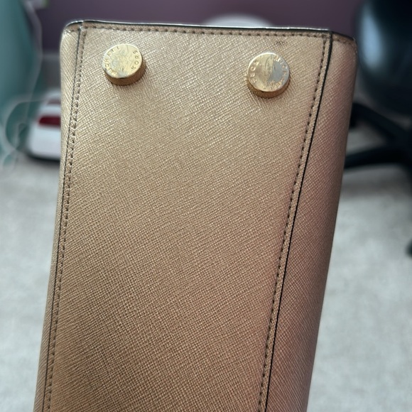 Michael Kors Purse - Picture 9 of 10